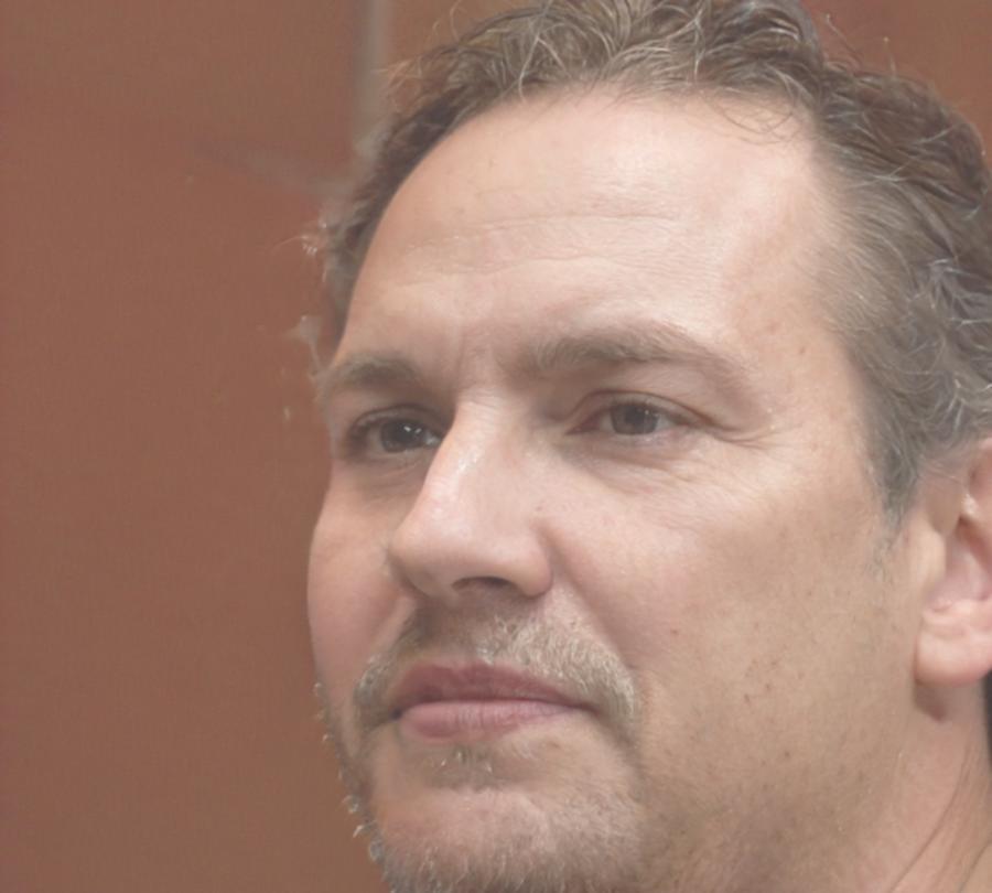 Portrait de Thomas Laurent, coach en développement personnel